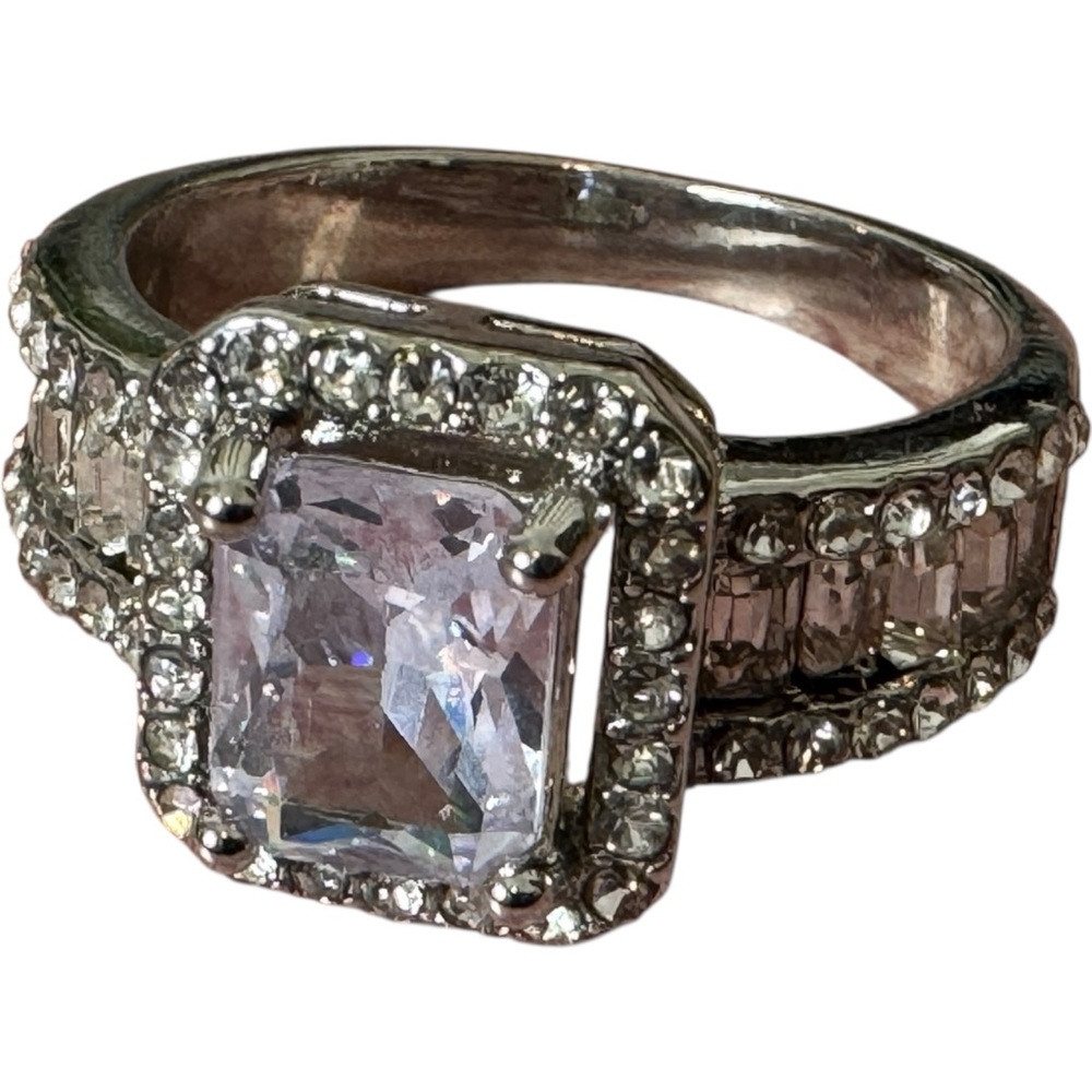 Size 11 Fashion Ring
